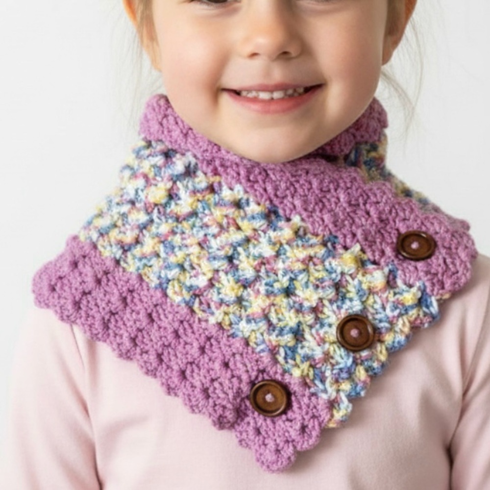 Crochet 3-button Kids Neck warmer Scarf NWOT